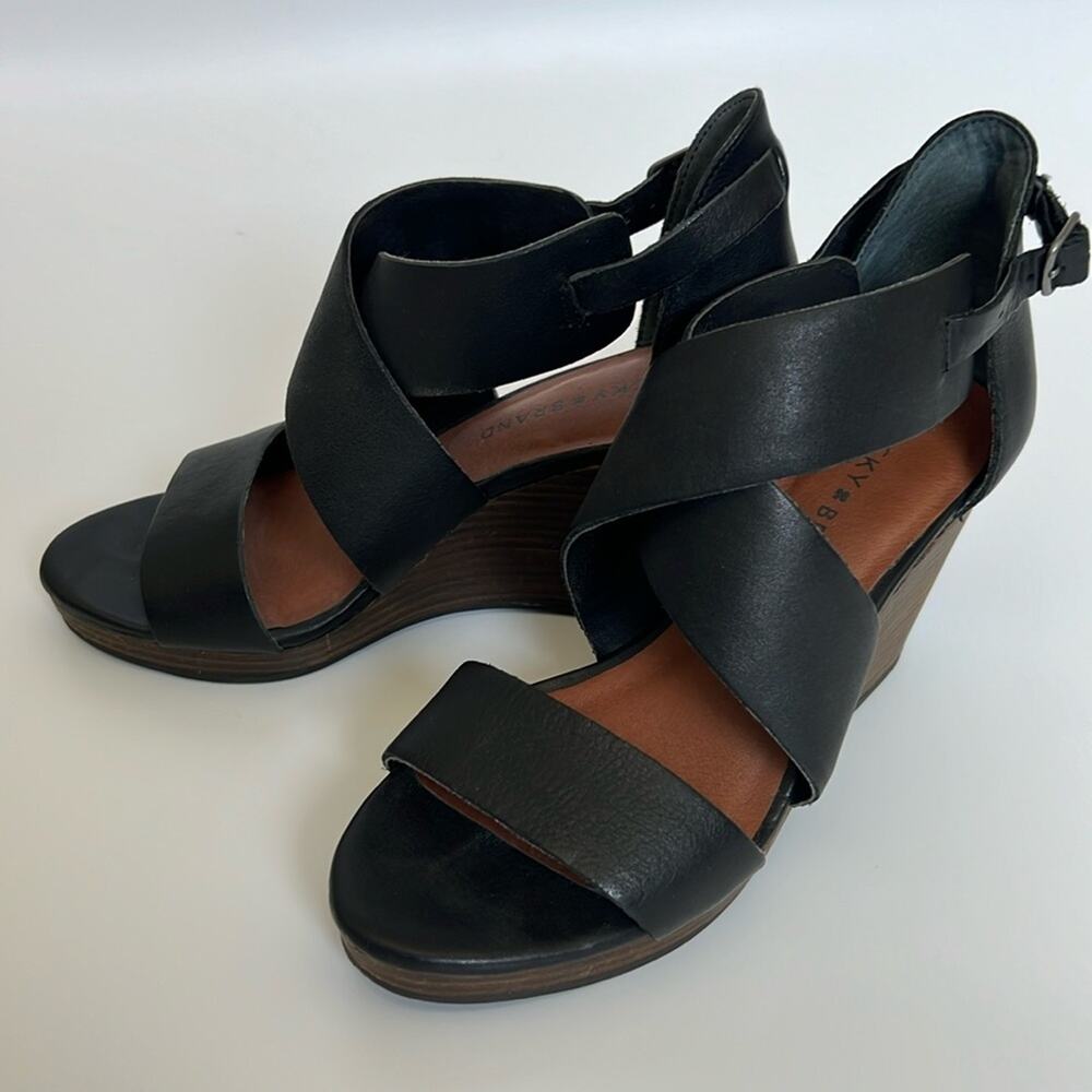 LUCKY BRAND landrita wedge sandal black leather size 6.5M